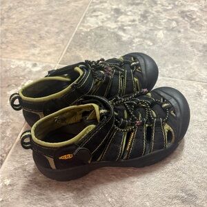 Youth size 1 Keen sandals